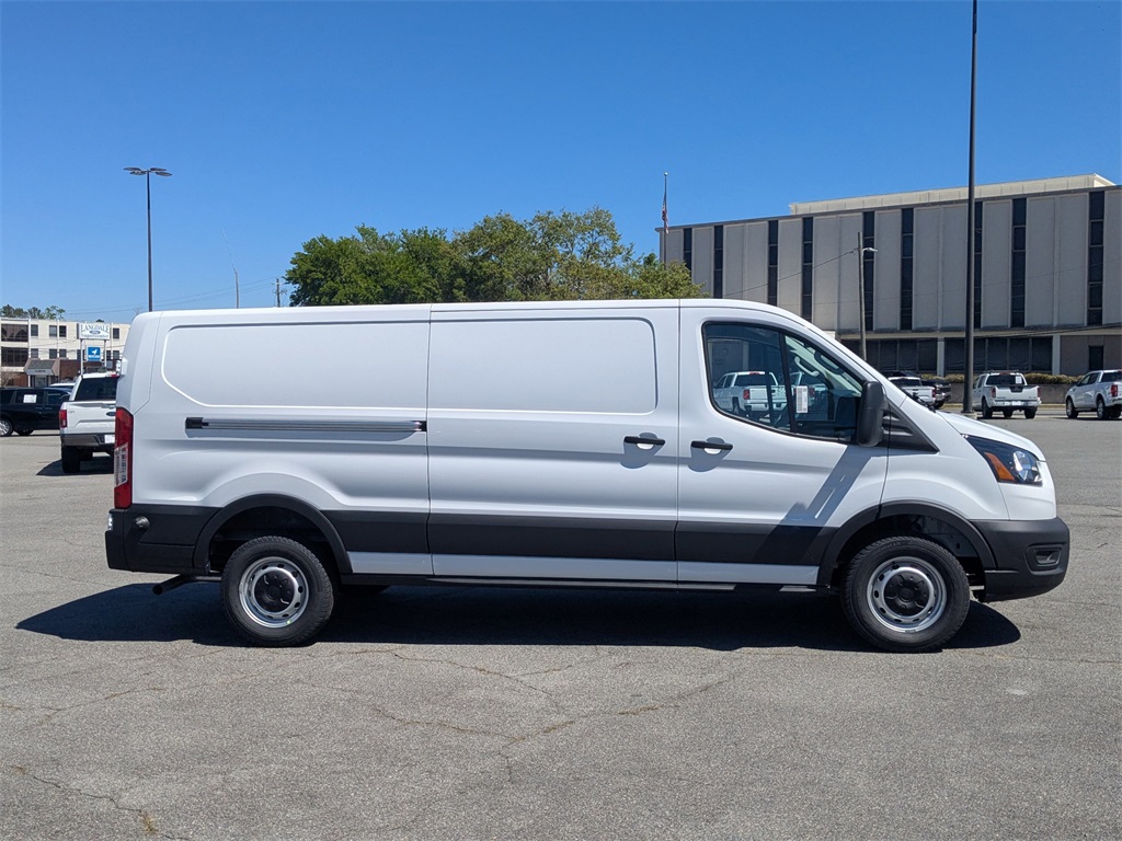 2025 Ford Transit Base Image 5 of 26