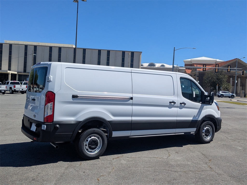2025 Ford Transit Base Image 6 of 26
