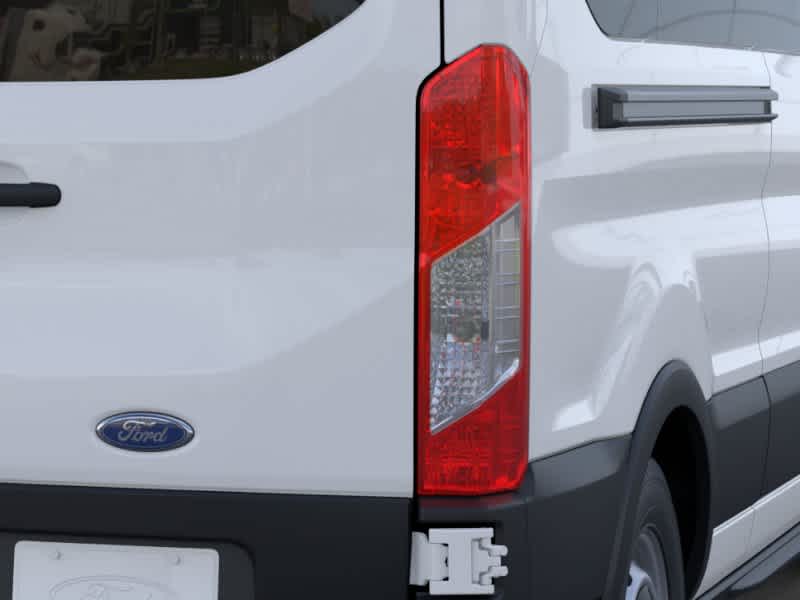 2025 Ford Transit XL Image 15 of 21