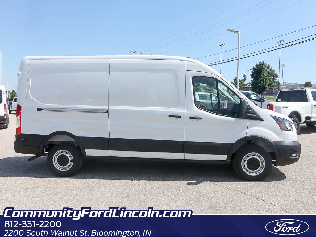 2025 Ford Transit Base Image 4 of 22