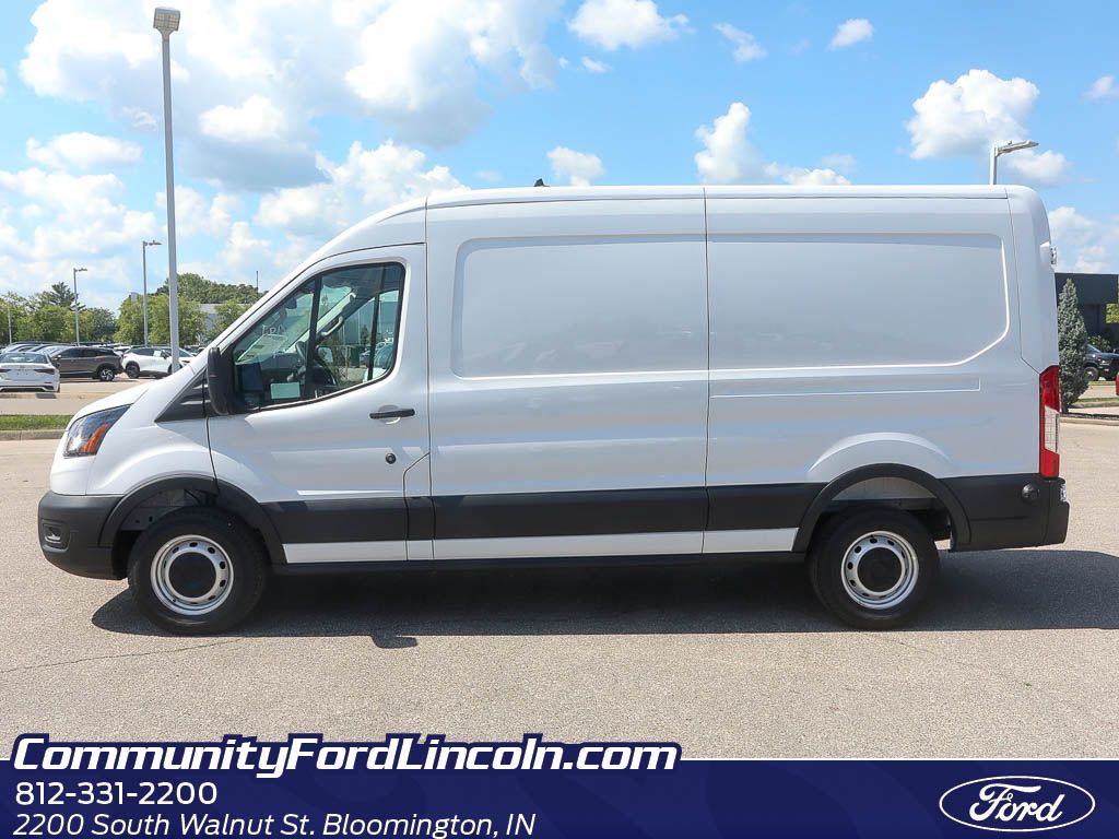 2025 Ford Transit Base Image 8 of 22