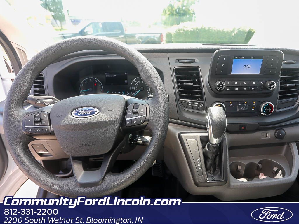 2025 Ford Transit Base Image 17 of 22