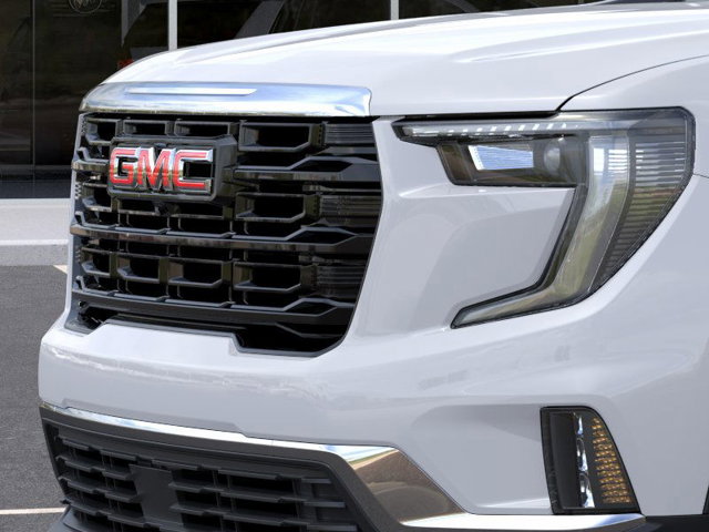 Vehicle image 13 of 24