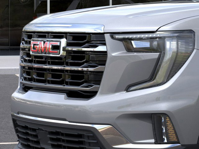 Vehicle image 13 of 24