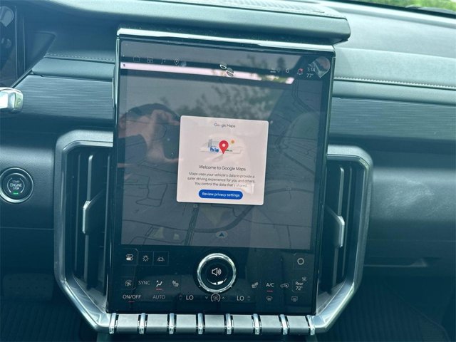 Vehicle image 16 of 26