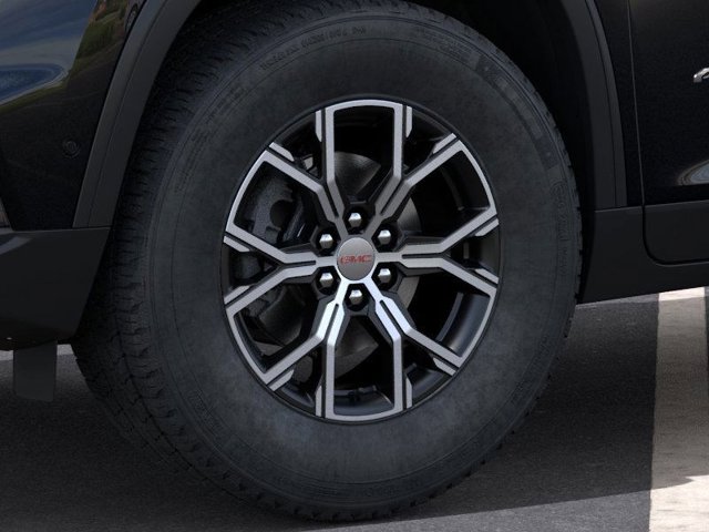 Vehicle image 9 of 24