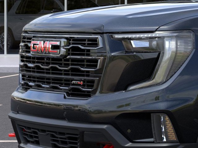 Vehicle image 13 of 24