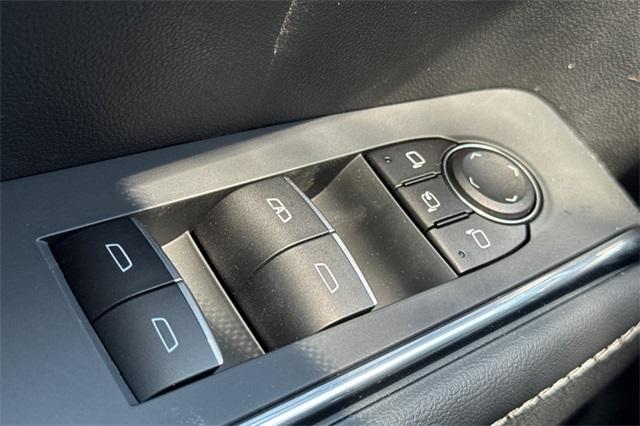 Vehicle image 12 of 36