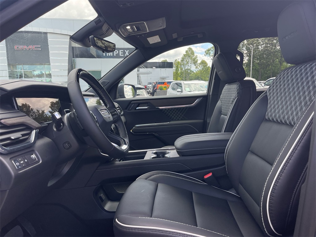 Vehicle image 9 of 41
