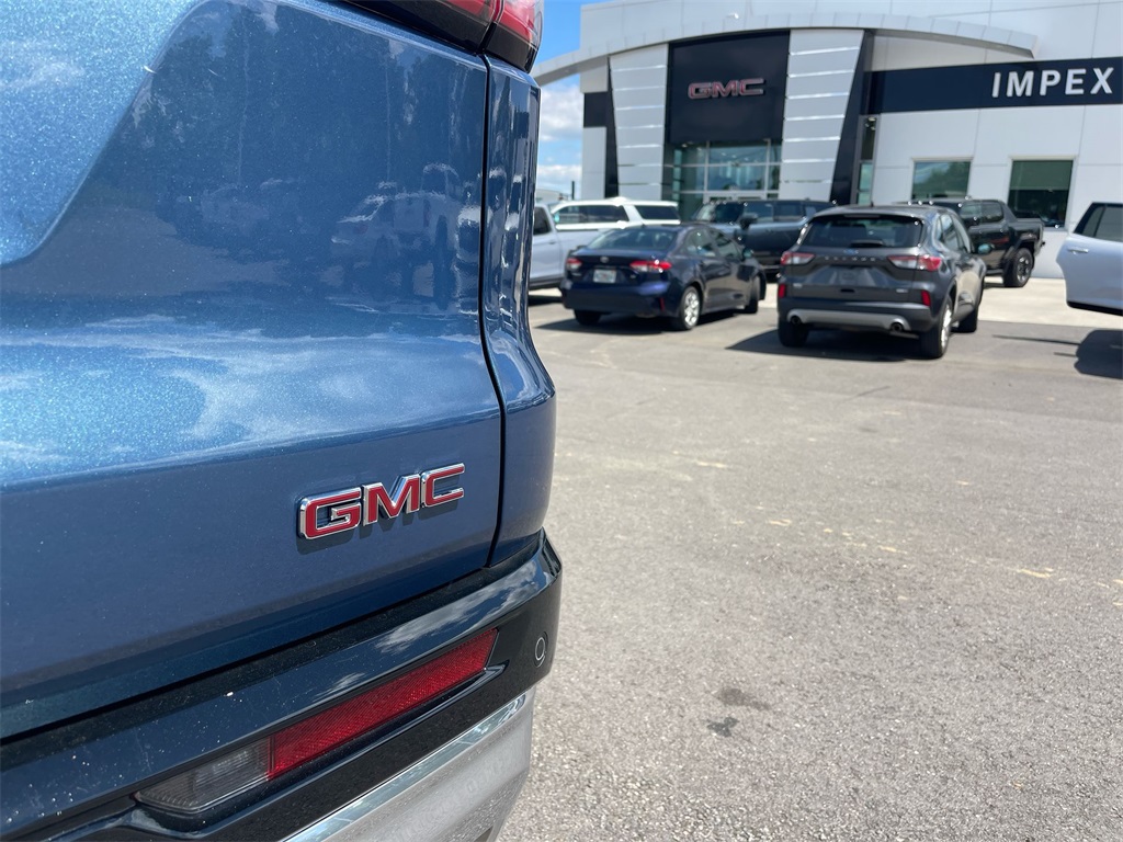 Vehicle image 35 of 41