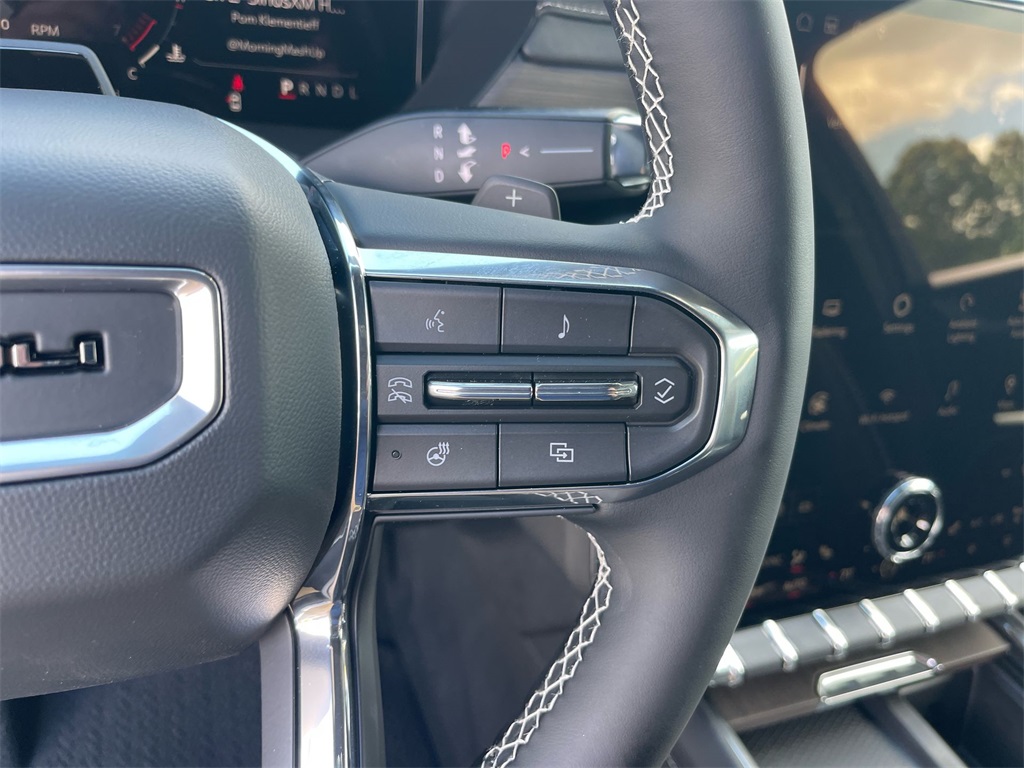 Vehicle image 18 of 41