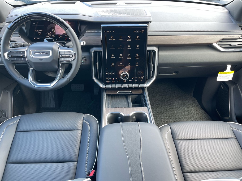 Vehicle image 15 of 41