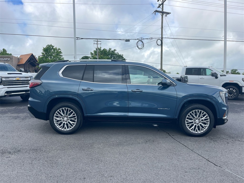 Vehicle image 4 of 42