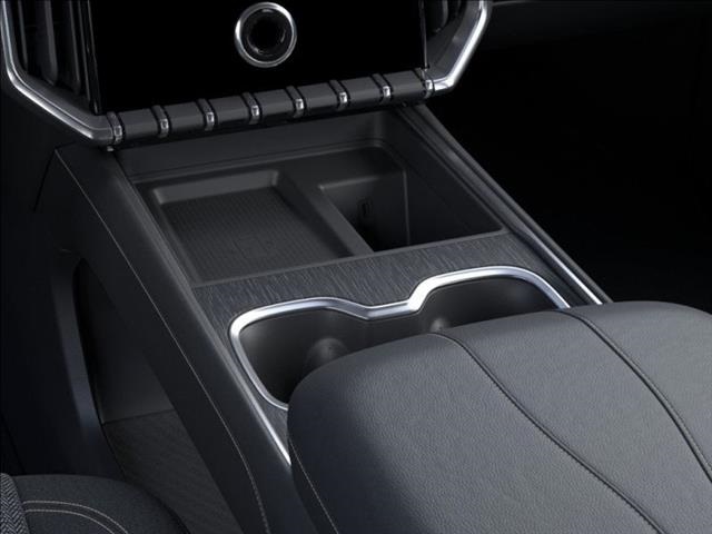 Vehicle image 22 of 24