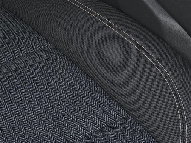 Vehicle image 18 of 24
