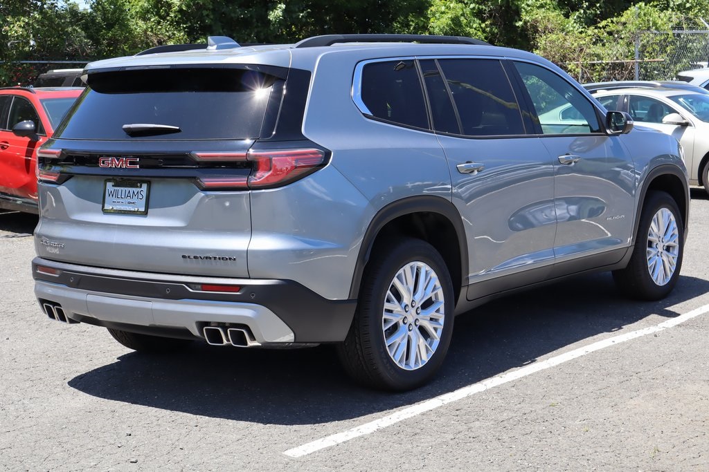 Vehicle image 3 of 23