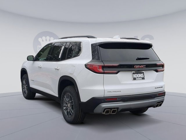 Vehicle image 6 of 21