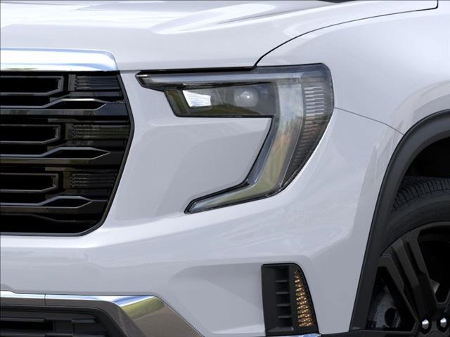Vehicle image 10 of 24