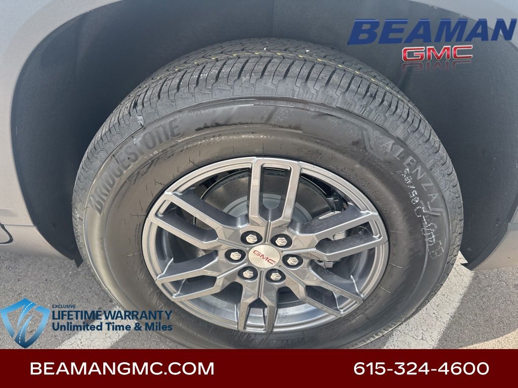 Vehicle image 31 of 32