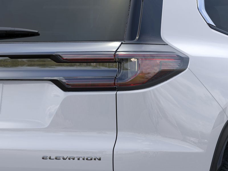 Vehicle image 11 of 24