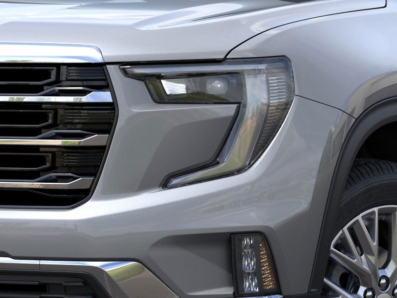Vehicle image 10 of 24