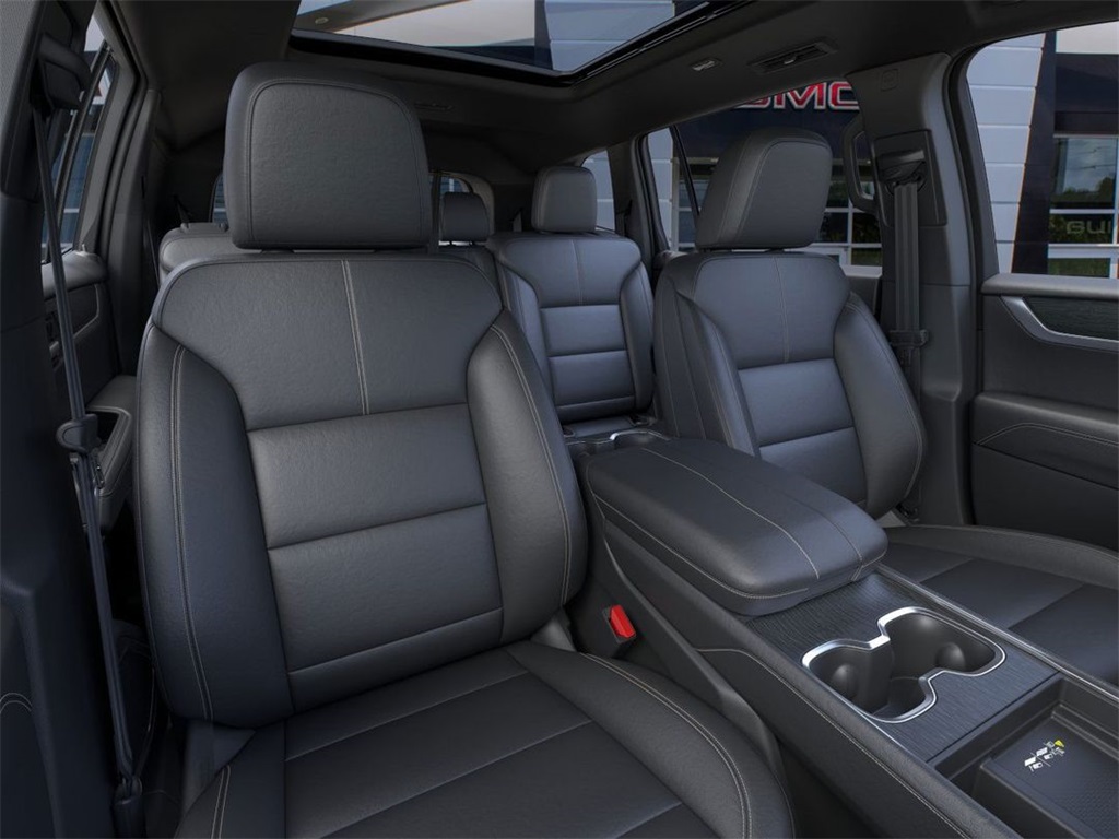 Vehicle image 16 of 24
