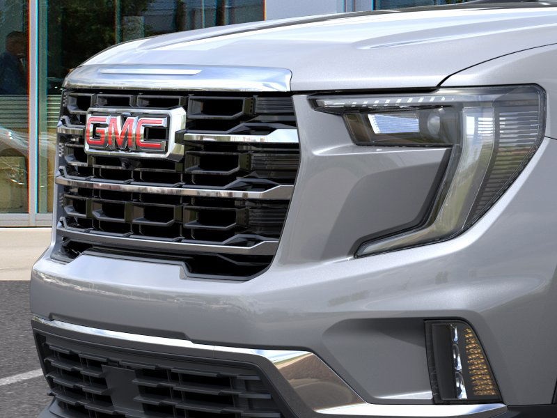 Vehicle image 13 of 24