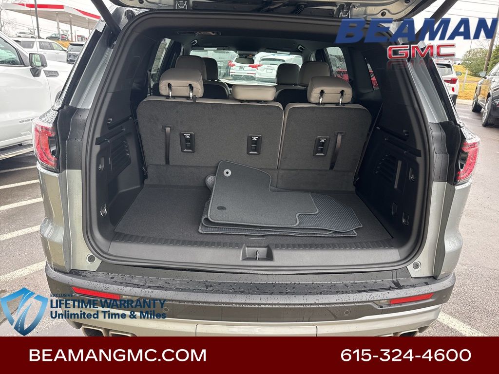 Vehicle image 31 of 34
