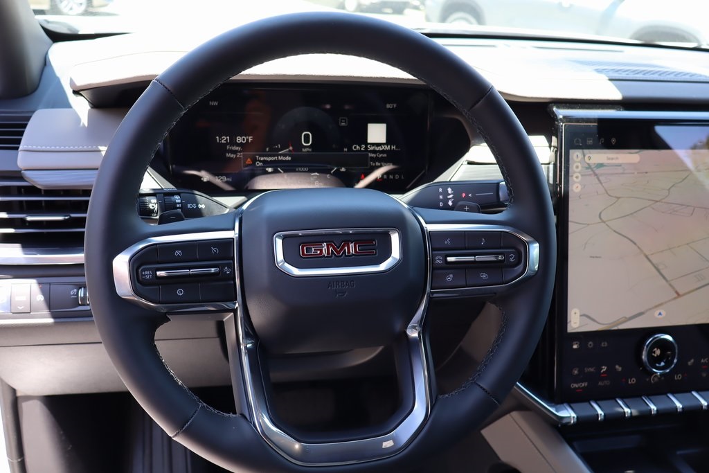 Vehicle image 10 of 23