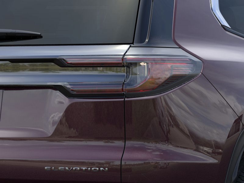 Vehicle image 11 of 24
