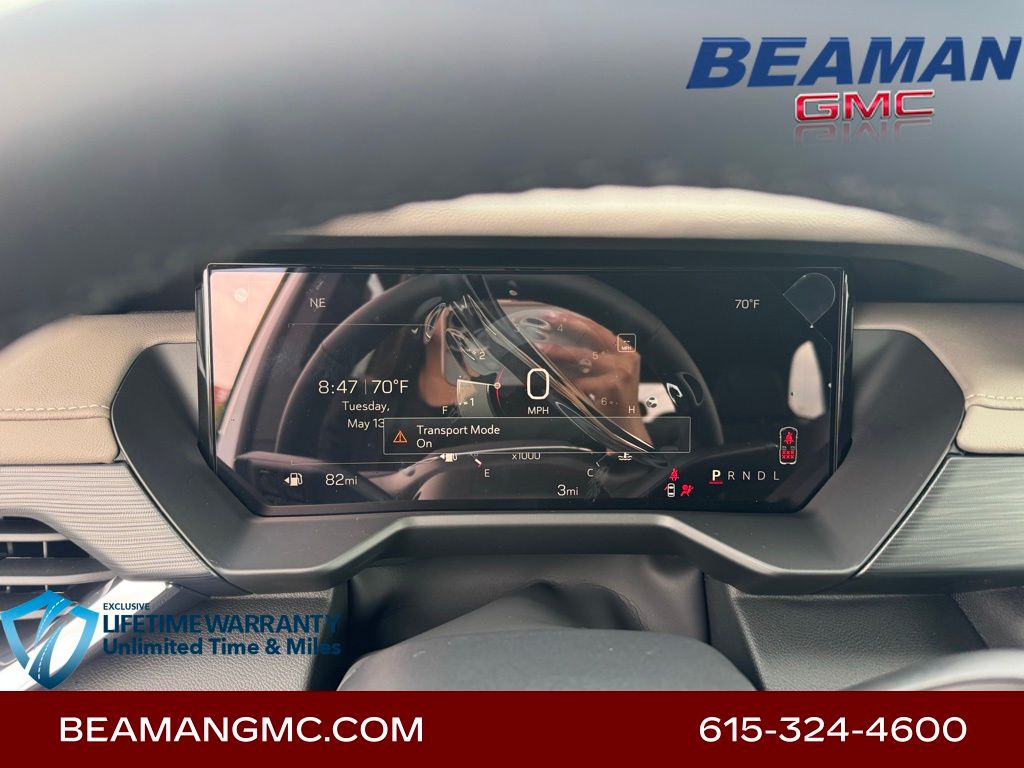 Vehicle image 14 of 32