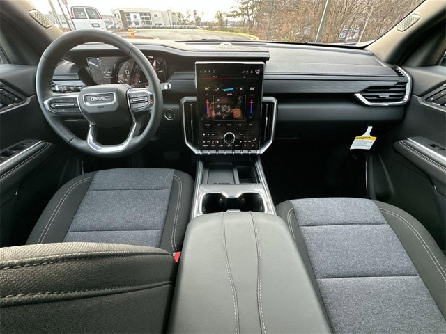 Vehicle image 20 of 26