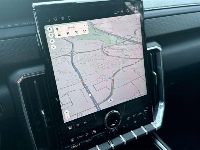 Vehicle image 17 of 26