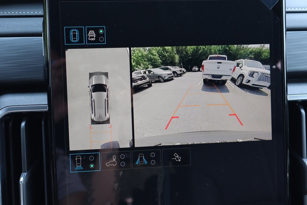 Vehicle image 12 of 23