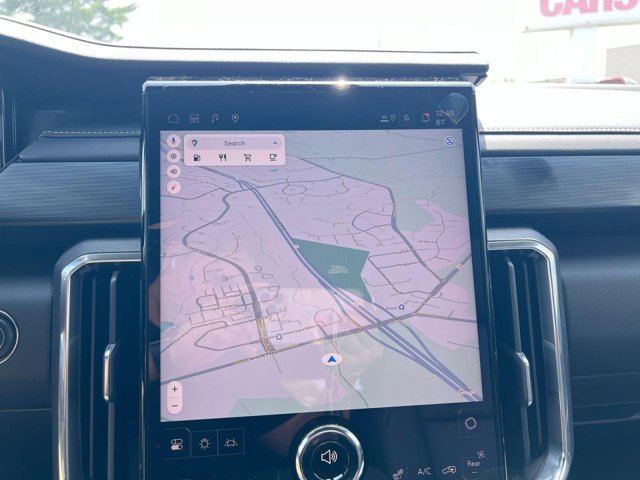 Vehicle image 16 of 23