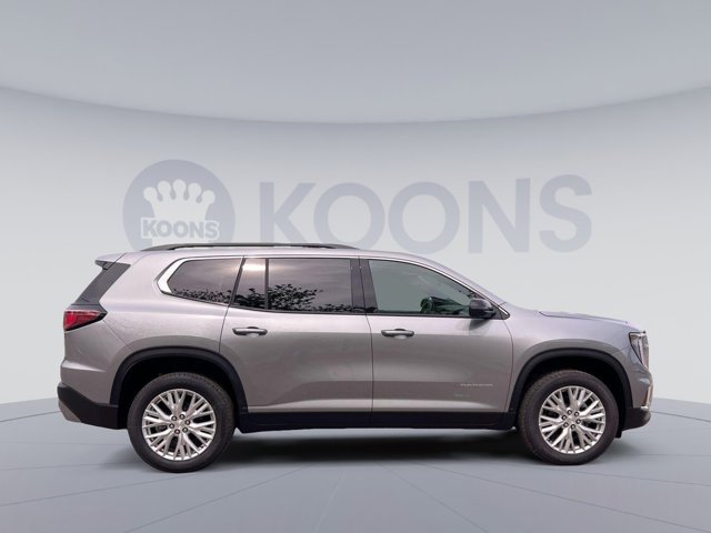 Vehicle image 4 of 21
