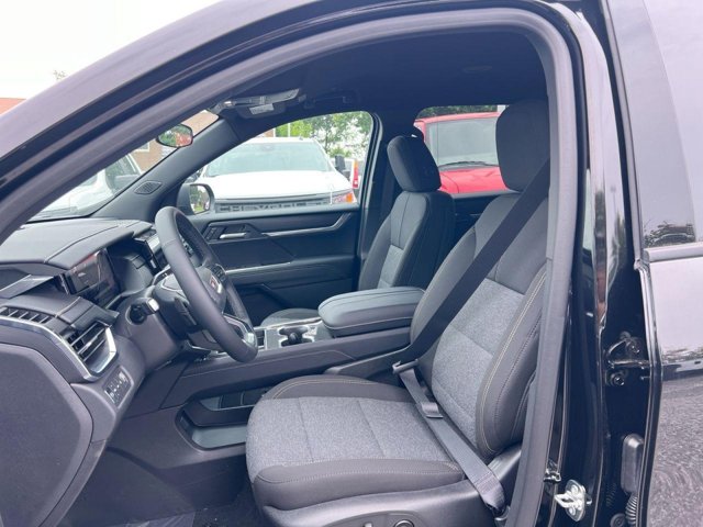 Vehicle image 10 of 20