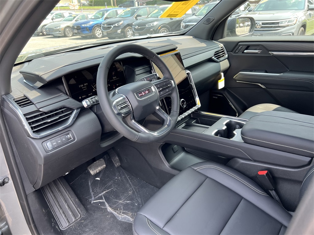 Vehicle image 21 of 31