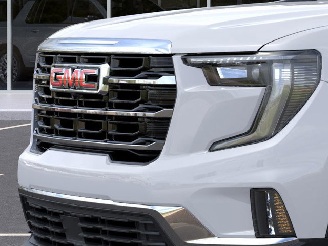 Vehicle image 13 of 24