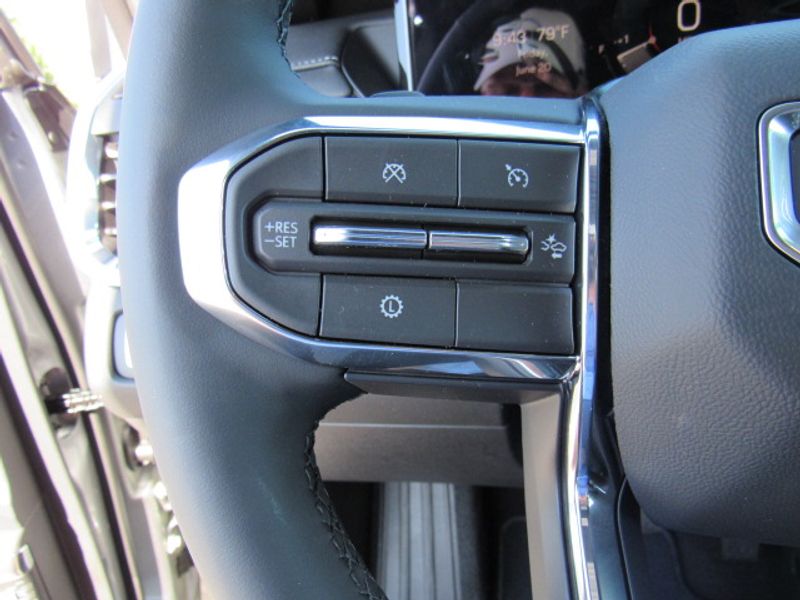 Vehicle image 26 of 26