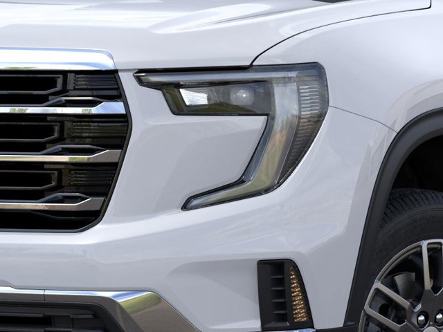 Vehicle image 10 of 24