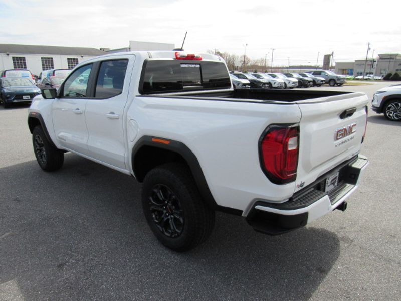 Vehicle image 5 of 23