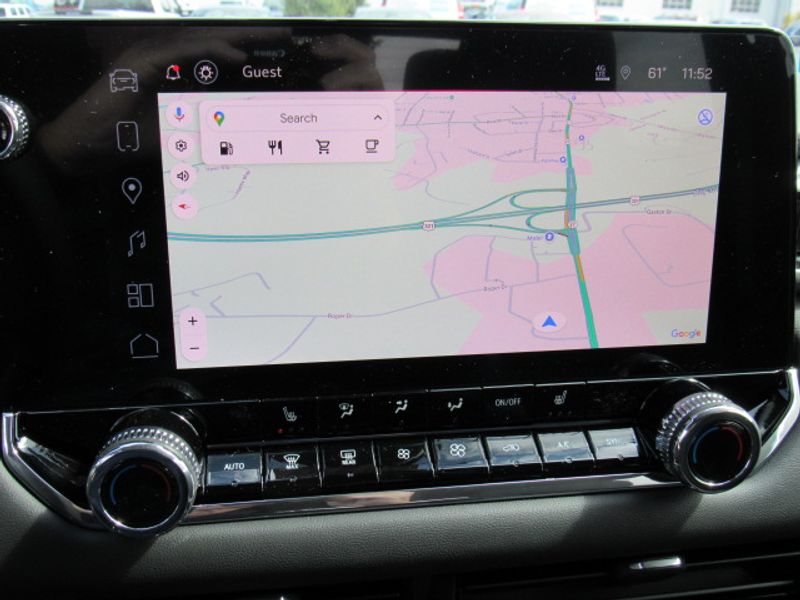 Vehicle image 10 of 23