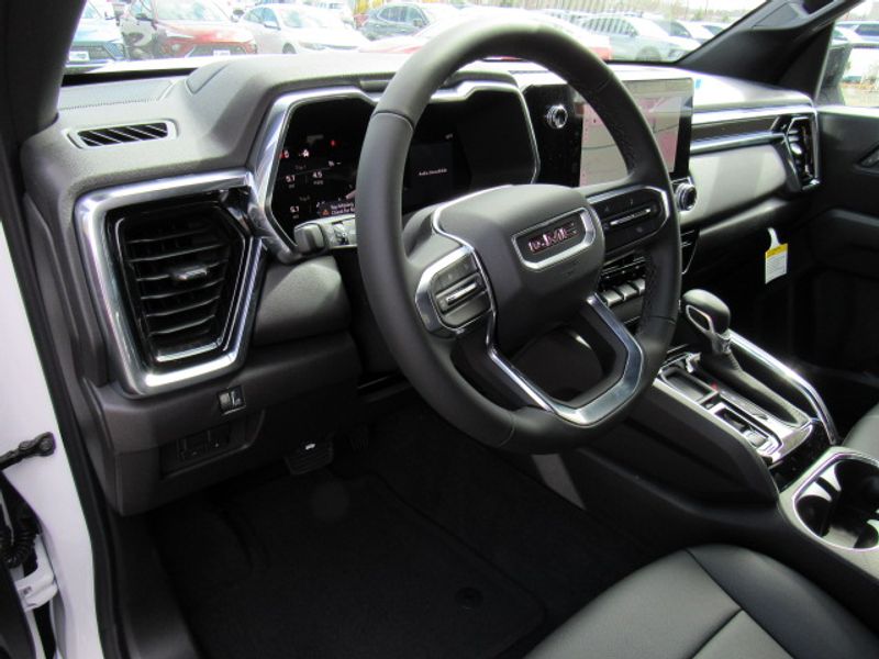 Vehicle image 23 of 23