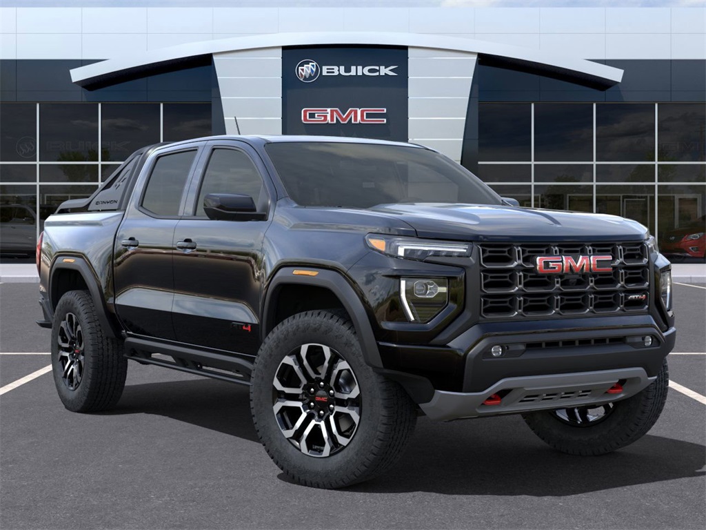 Vehicle image 4 of 24