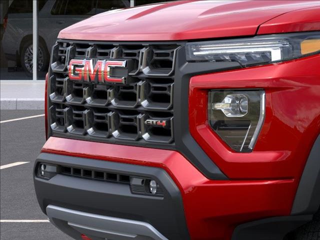 Vehicle image 13 of 24