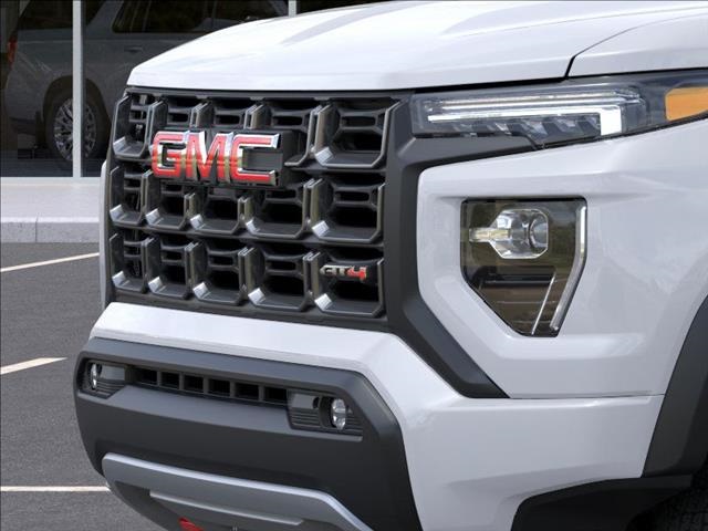 Vehicle image 13 of 24