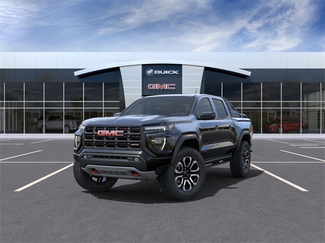2025 GMC Canyon 4WD AT4 Image 3 of 24