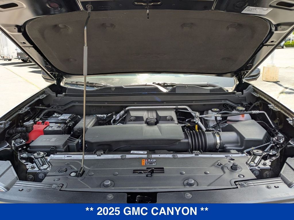 Vehicle image 8 of 42