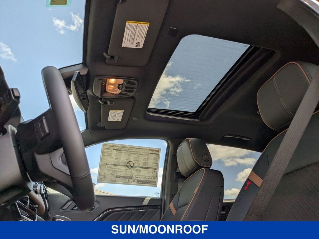 Vehicle image 15 of 42